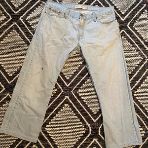 Levi’s 514 jeans